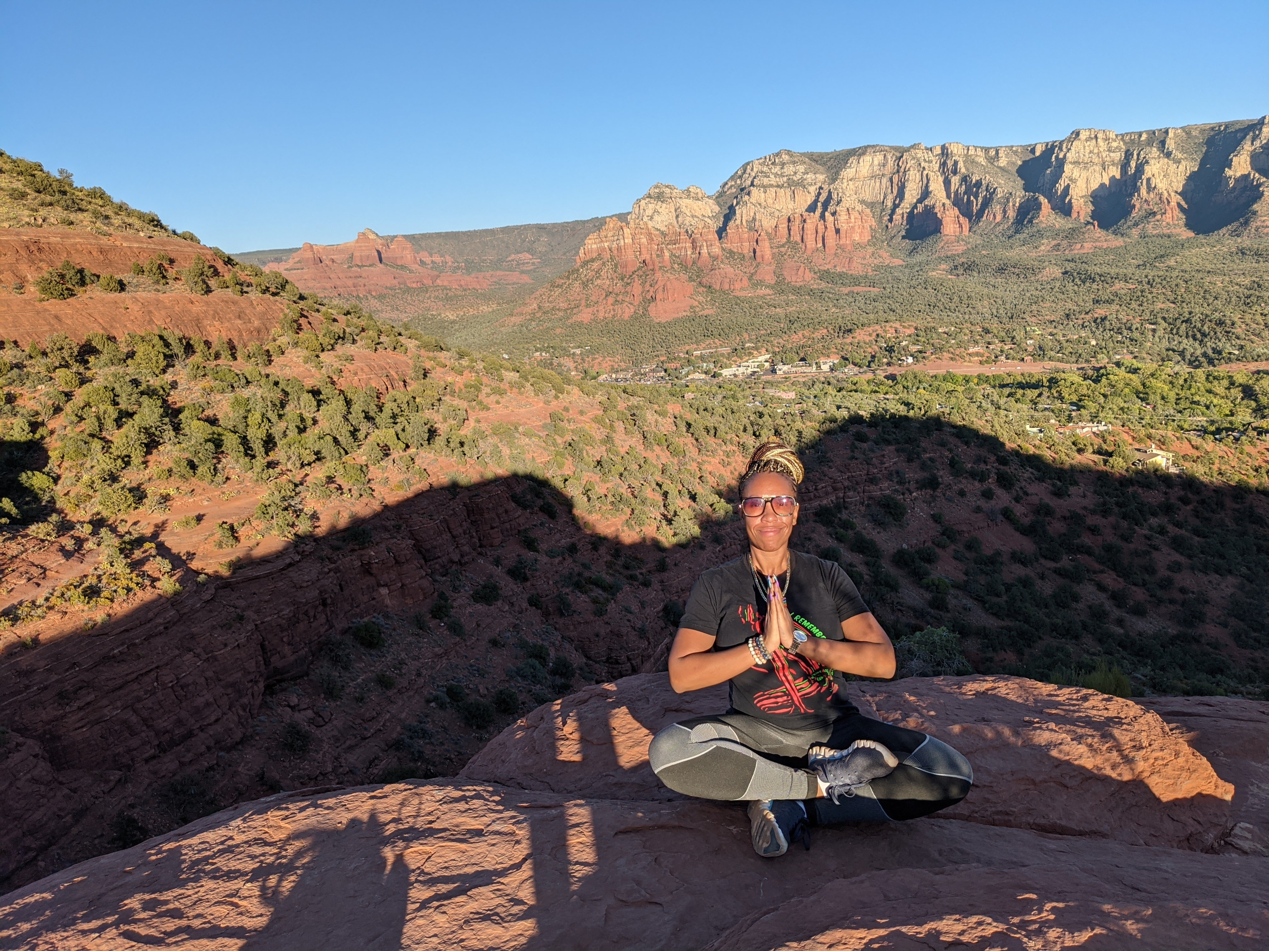 Shawntà Hooks meditating outdoors in Sedona