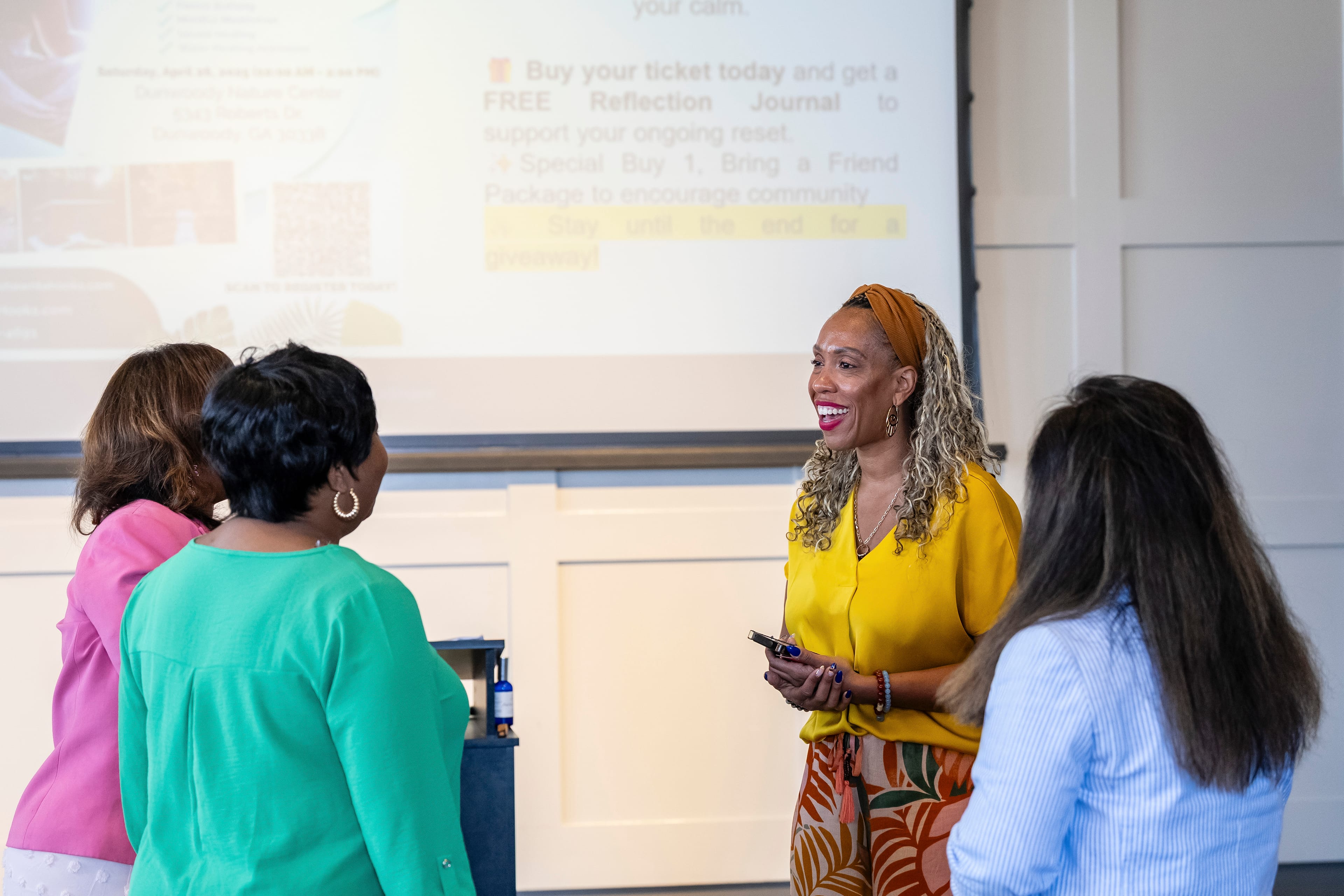 Shawntà Hooks speaking with early career leaders at a professional development event